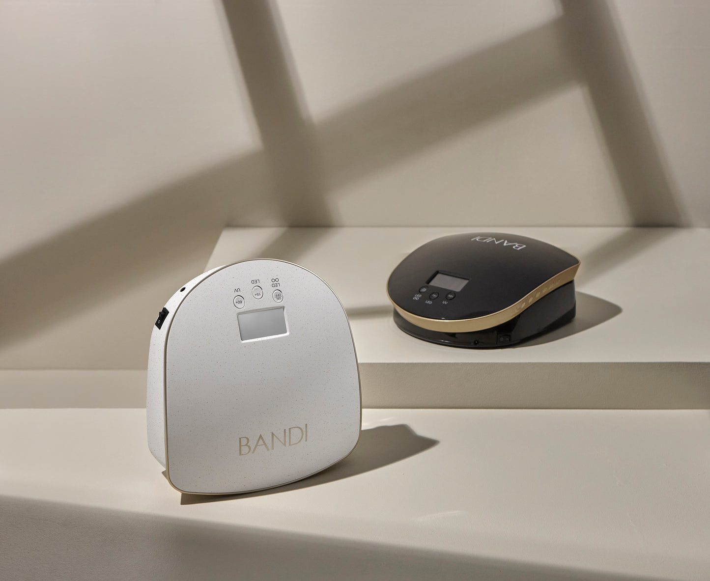 BANDI LED/UV POWER GEL LÁMPA (fekete/arany)