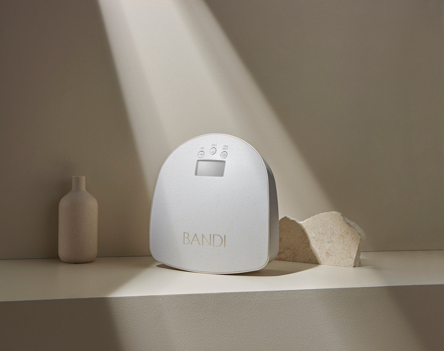 BANDI LED/UV POWER GEL LÁMPA (fehér/arany)